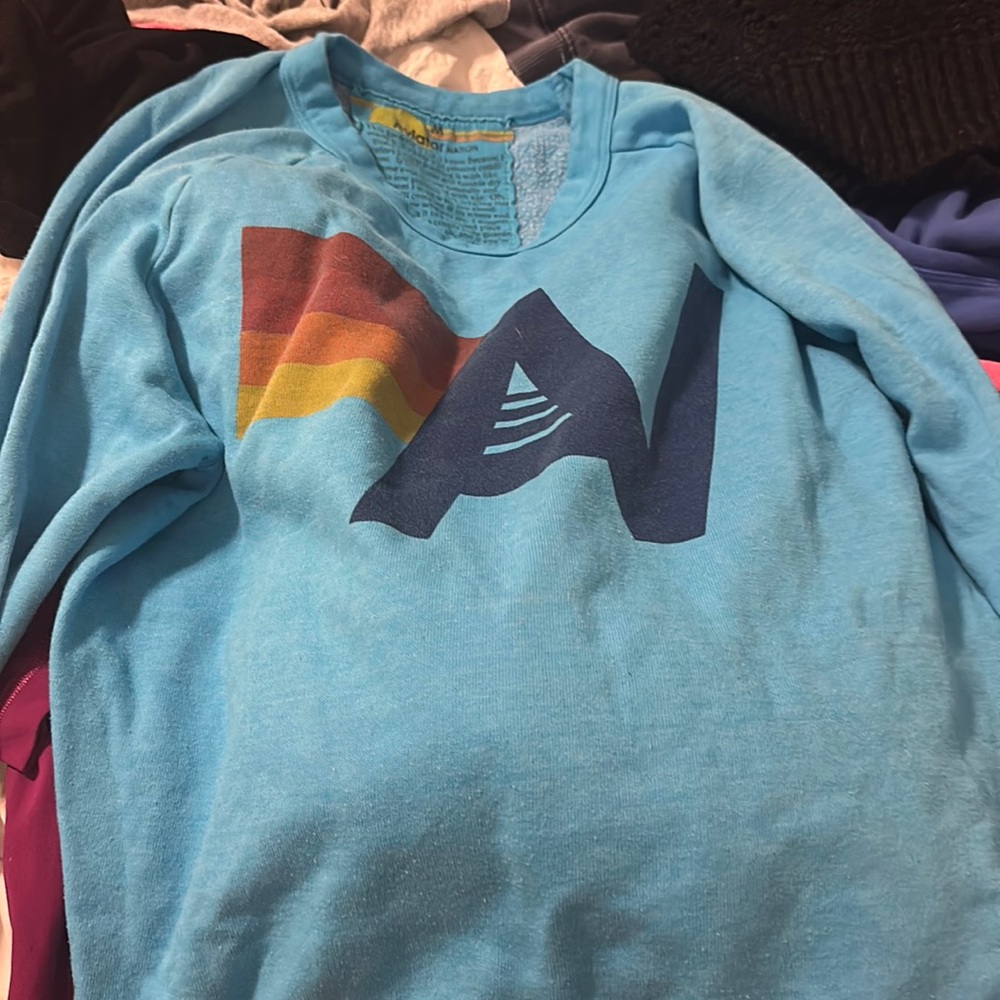 BLUE AVIATOR NATION CREWNECK SIZE MEDIUM